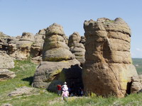 Табун каменных лошадей
